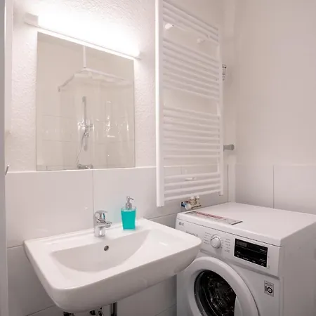 Ruesuite Xl I 2-zimmer I Balkon I Netflix