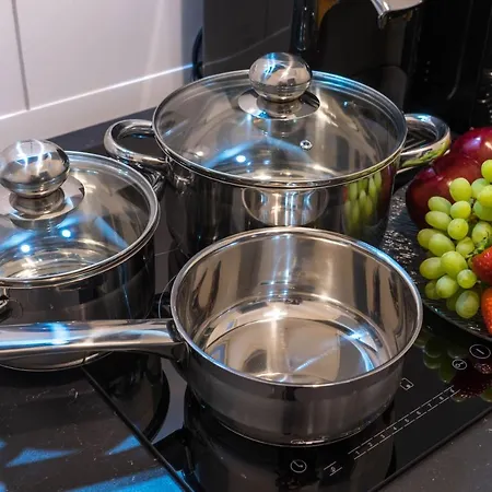 Apartment Ruesuite Xl I 2-zimmer I Balkon I Netflix Essen